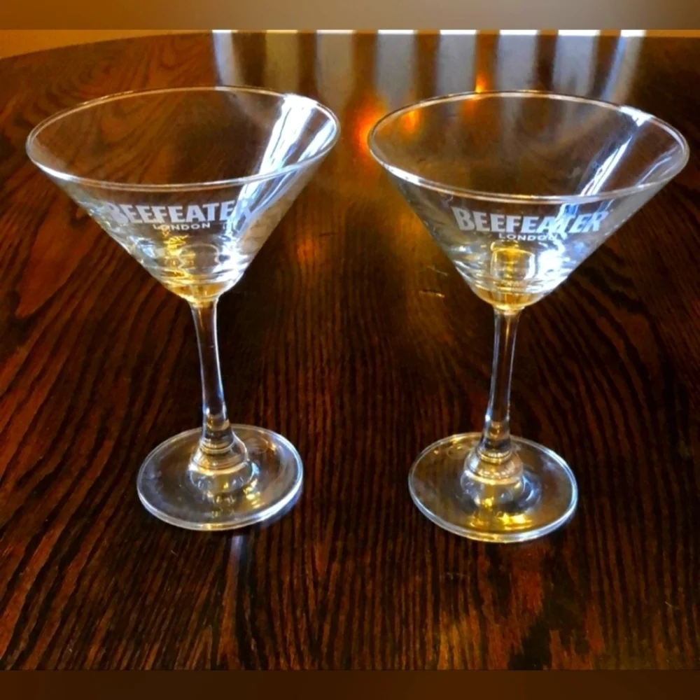 NWOT | Beefeater | Martini Glass Set | Set of Two | Perfect Condition - Picture 1 of 13